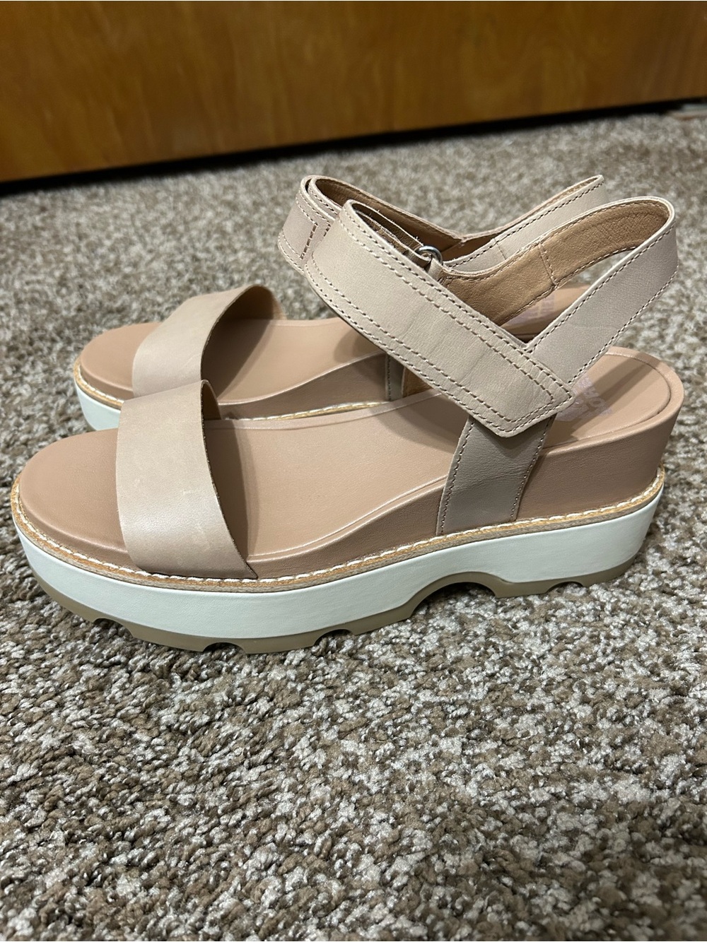 Sorel Beige Platform Sandals with Ankle Strap